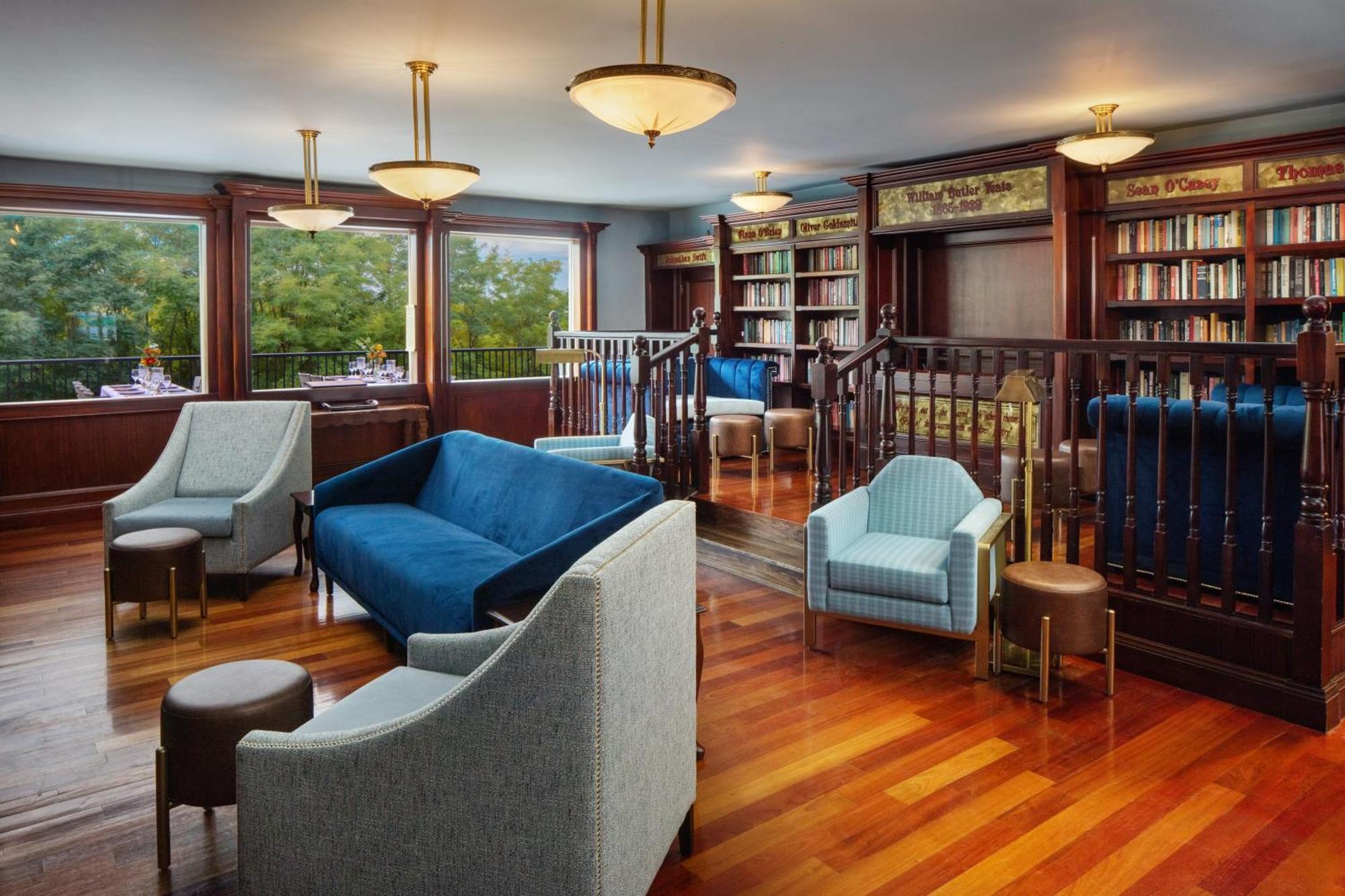 Irish Cottage Inn & Suites Галена Экстерьер фото